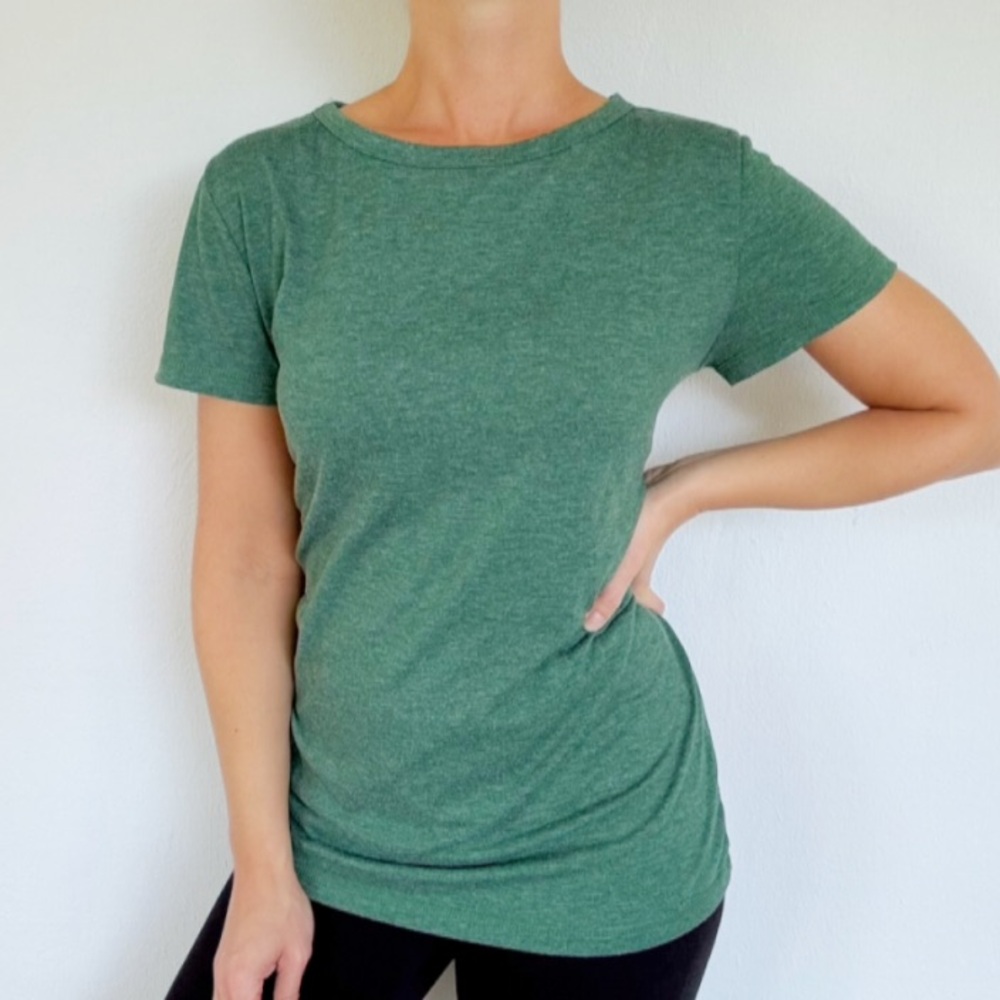 Automet green short sleeve crewneck spandex stretch tee size medium